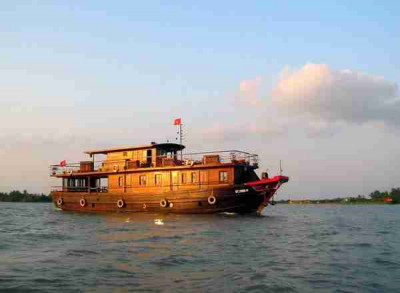 Bassac Cruises