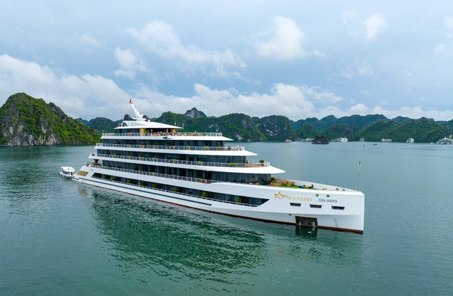 Sea Stars Cruise Halong
