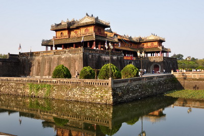 Hue Tours