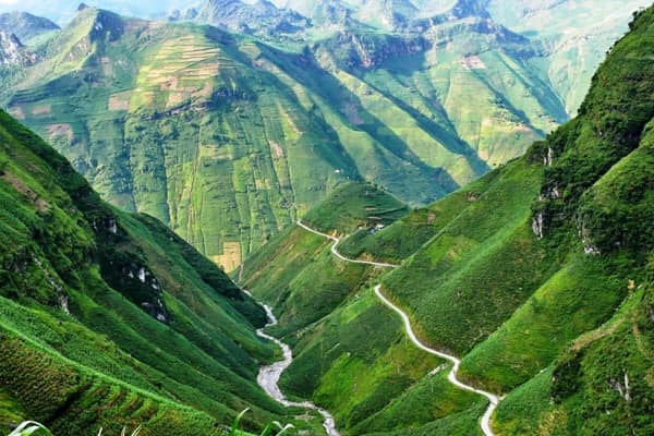 Adventure travel in Northeast of Vietnam: potential that has not been awakened