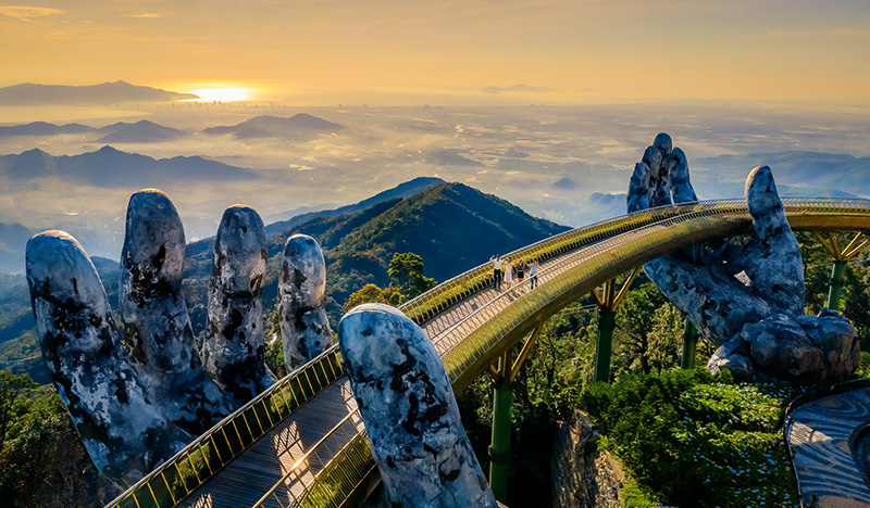 International Awards Bolster Vietnam Tourism Status