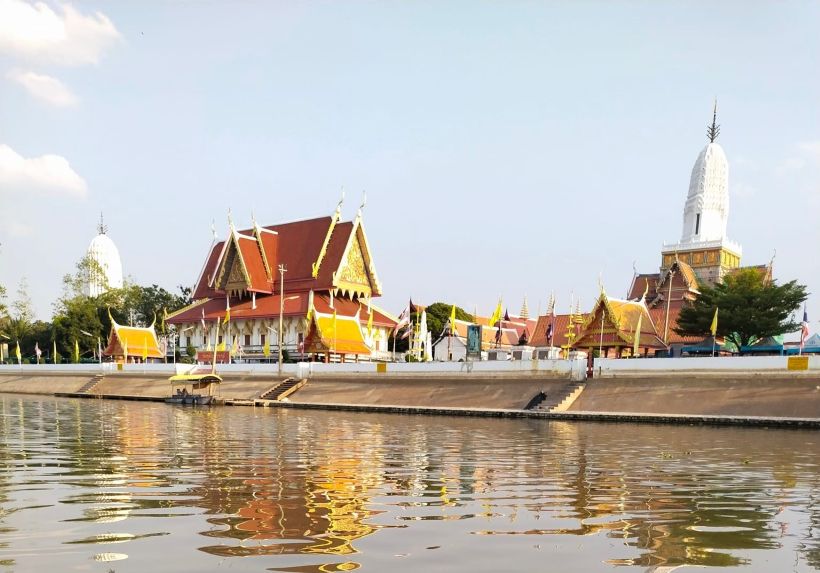 The city from the river